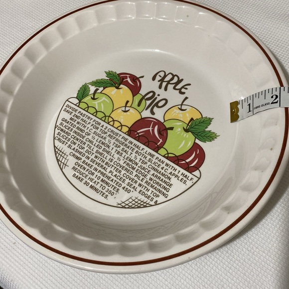 Manoir Collection Apple Pie Plate, Vintage Ceramic Pie Recipe Deep Baking Dish - Picture 8 of 11